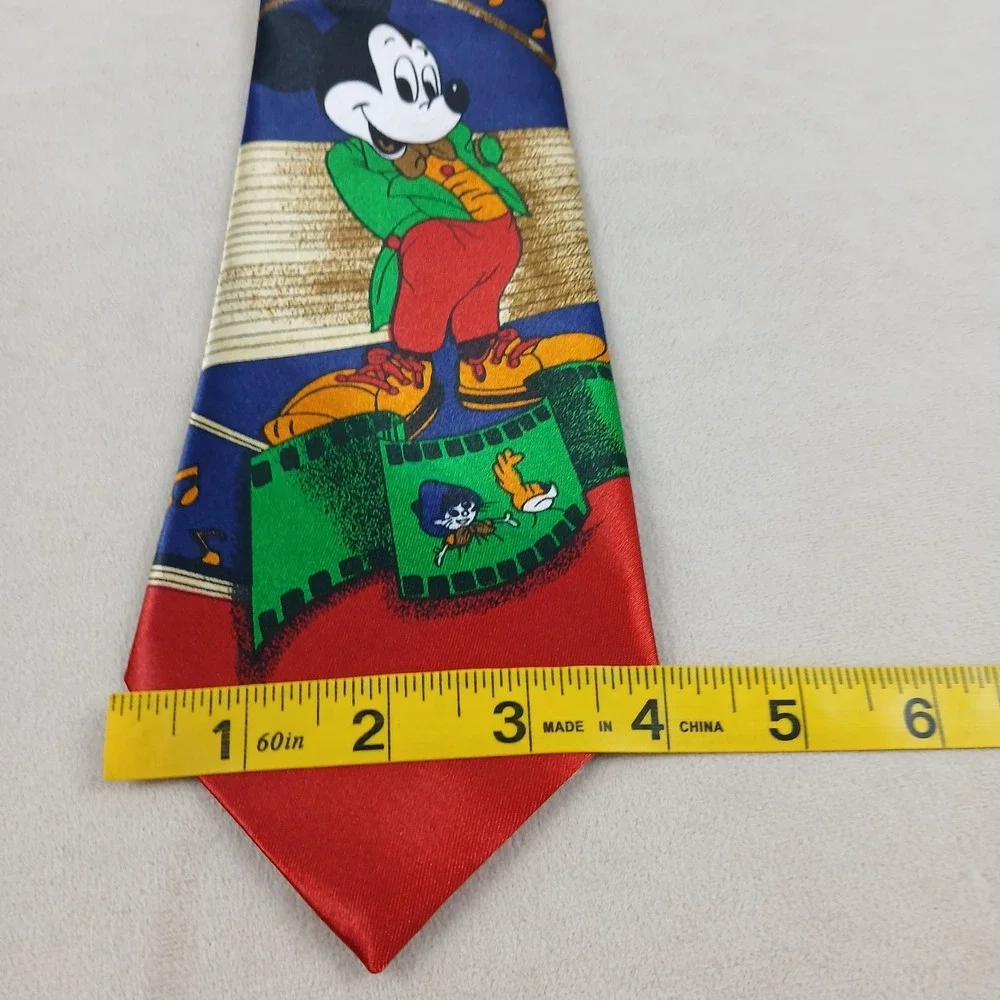 VTG Man Road Mickey‎ Mouse 4x59 Mens Tie Woven Polyester  Lightweight
